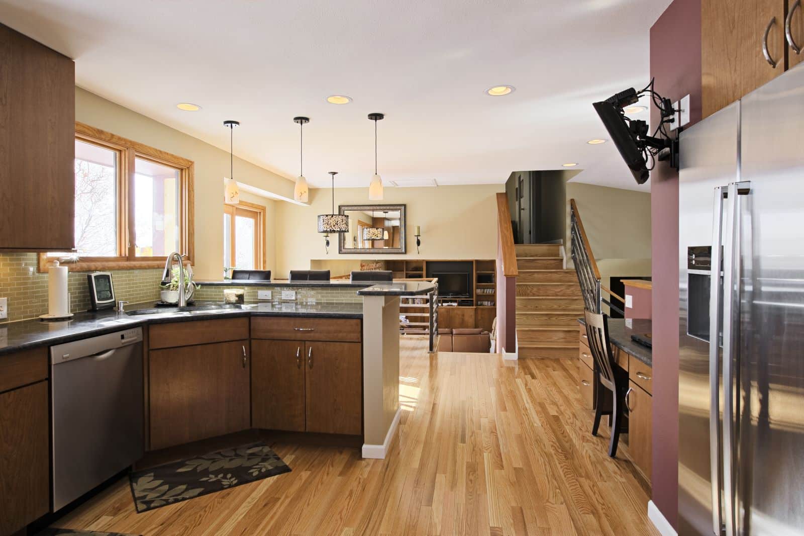 hardwoodfloor refinishing services in norfolk va
